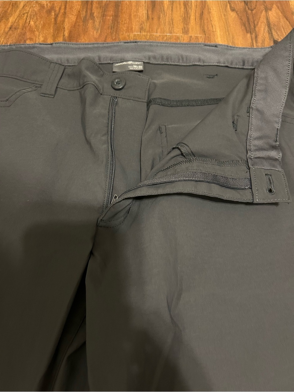 Men's Eddie Bauer Tech Pants Stretch Lightweight Moisture Wicking Comfort Grey - Picture 10 of 14